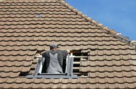 Pose de velux - Saint-Vran